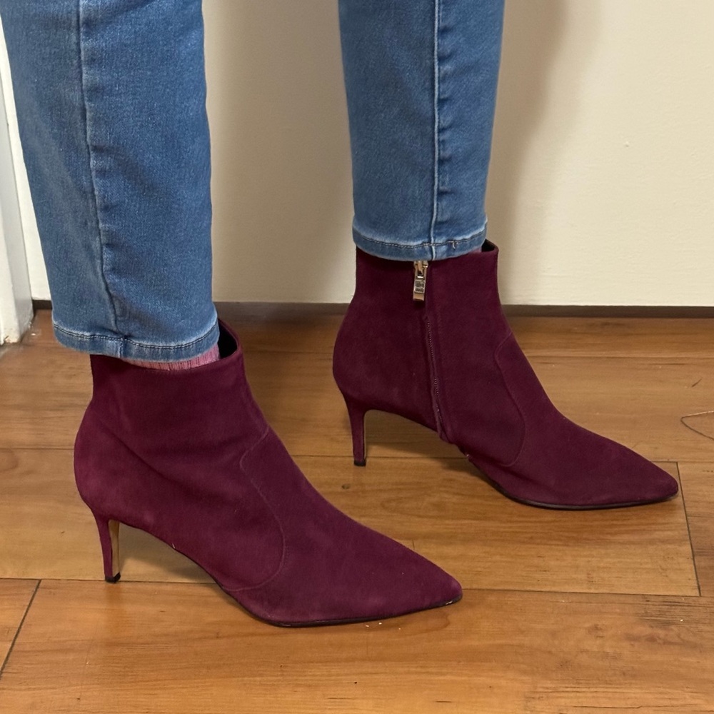 Cute suede bootie - Picture 3 of 3